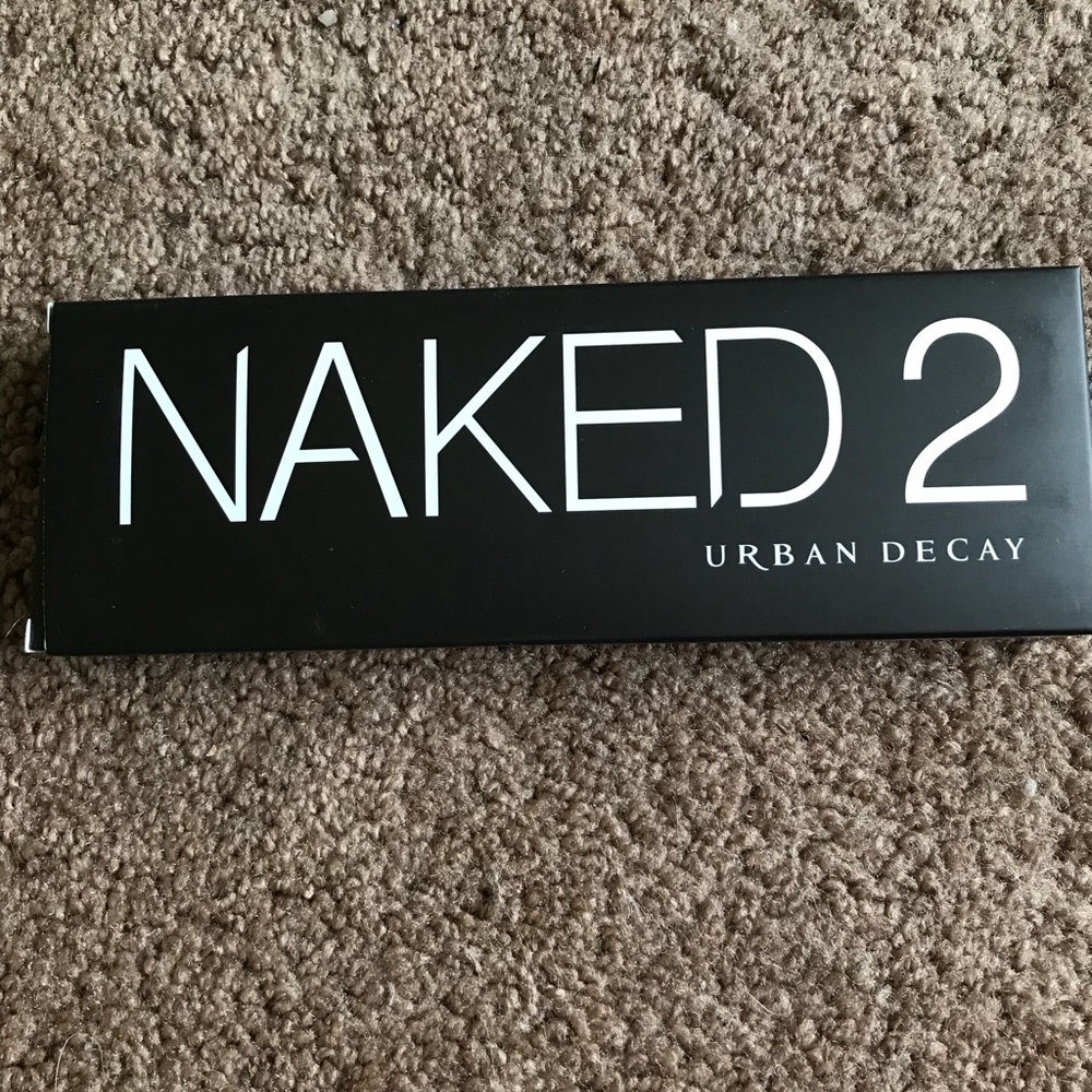 Naked 2 Clone. Urban Decay